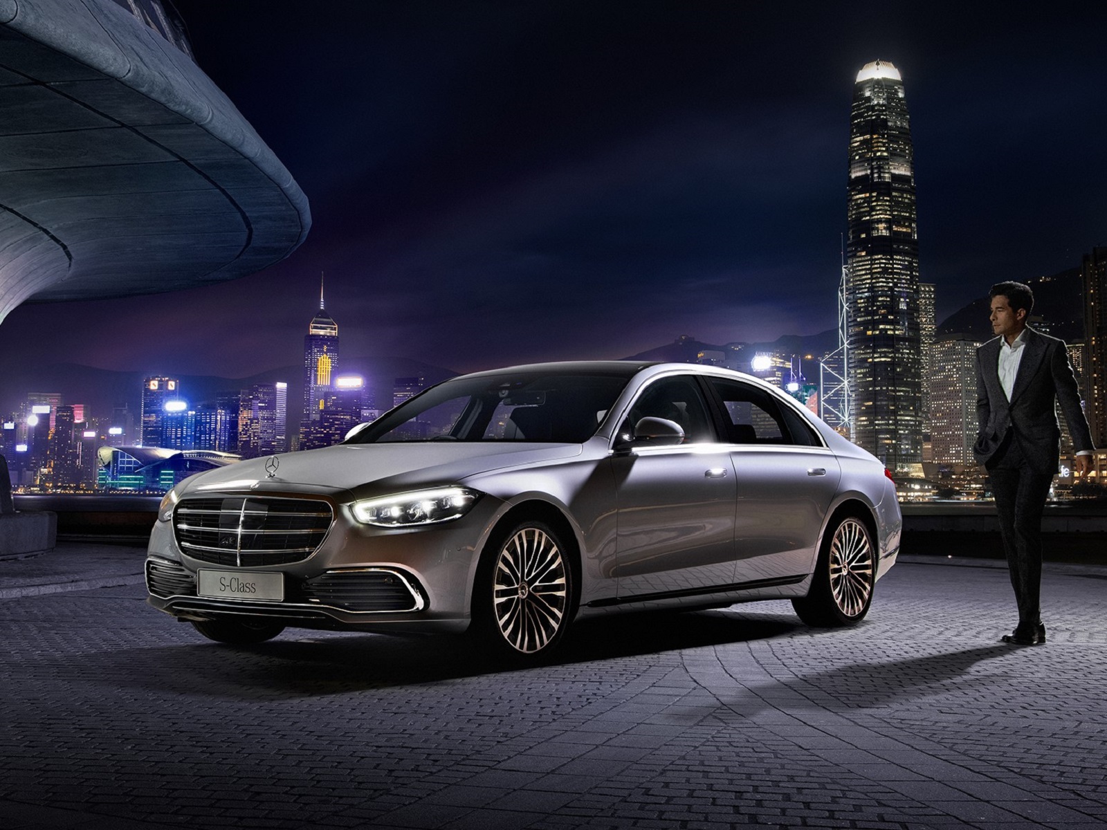 S Class Amateur For Rent